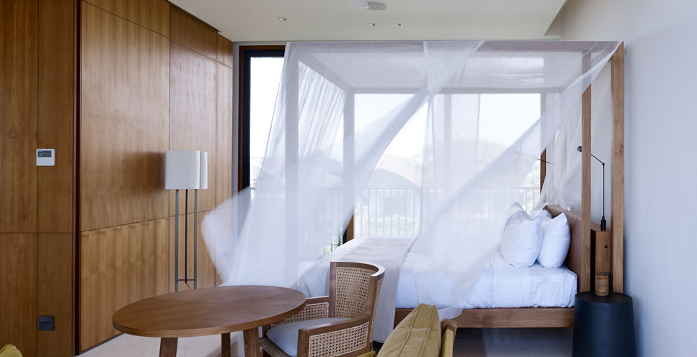 Arnalaya Beach House bedroom